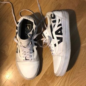 Vans white old skool